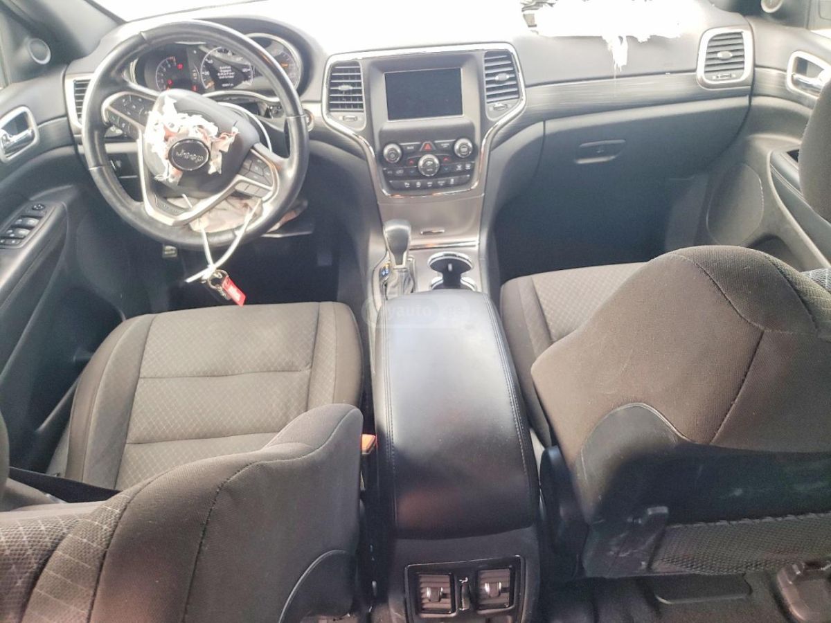 Jeep Grand Cherokee - фото 8