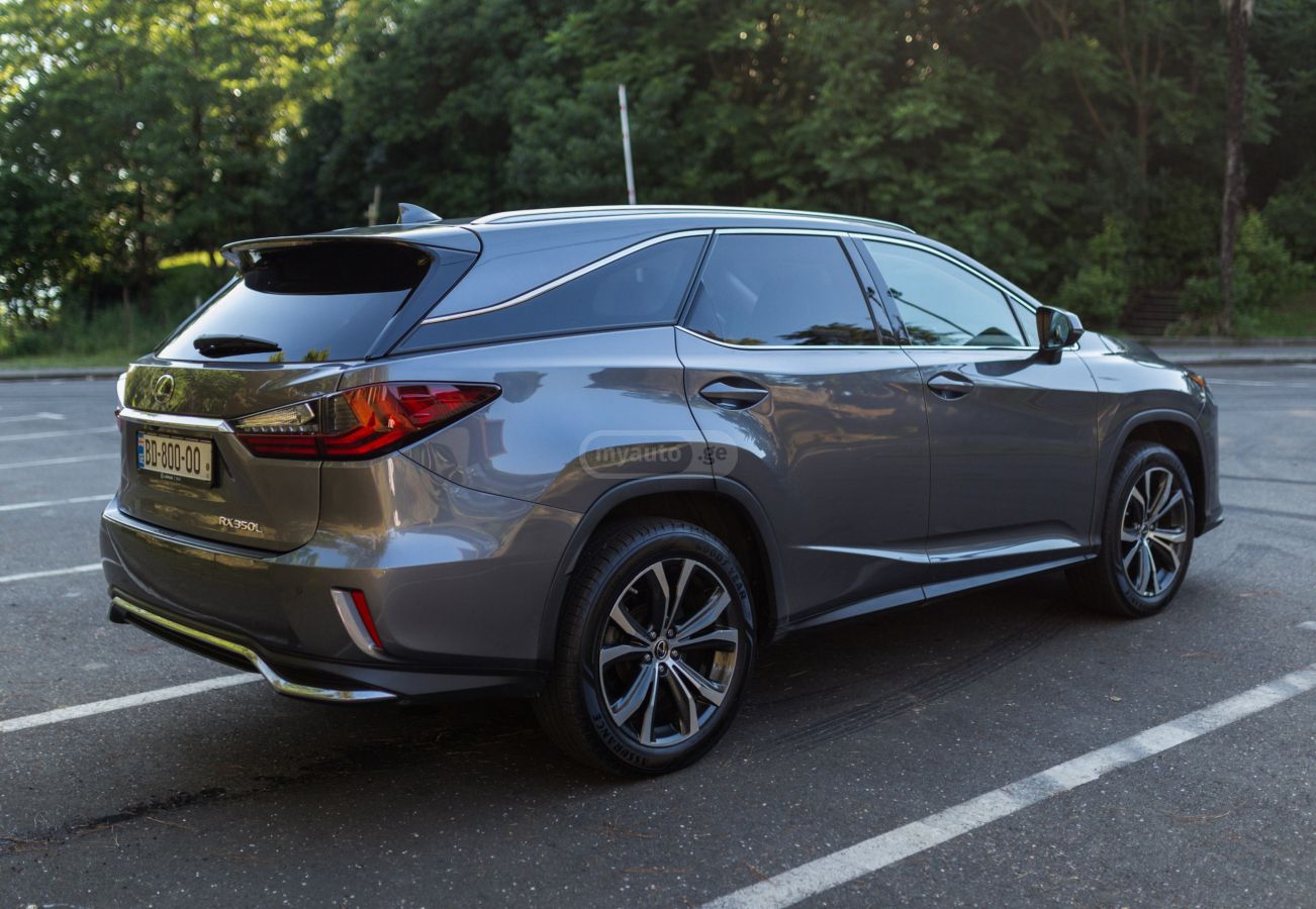 Lexus RX 350 - фото 3