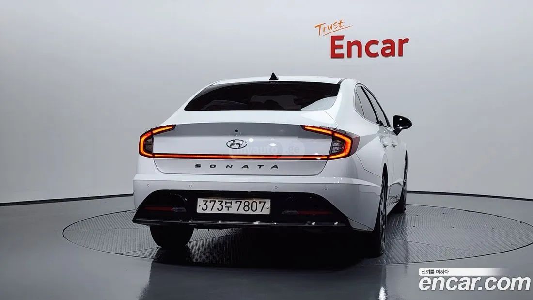 Hyundai Sonata - фото 4