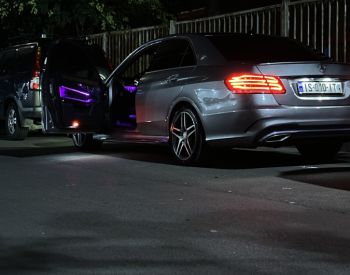 Mercedes-BenzE 3502014