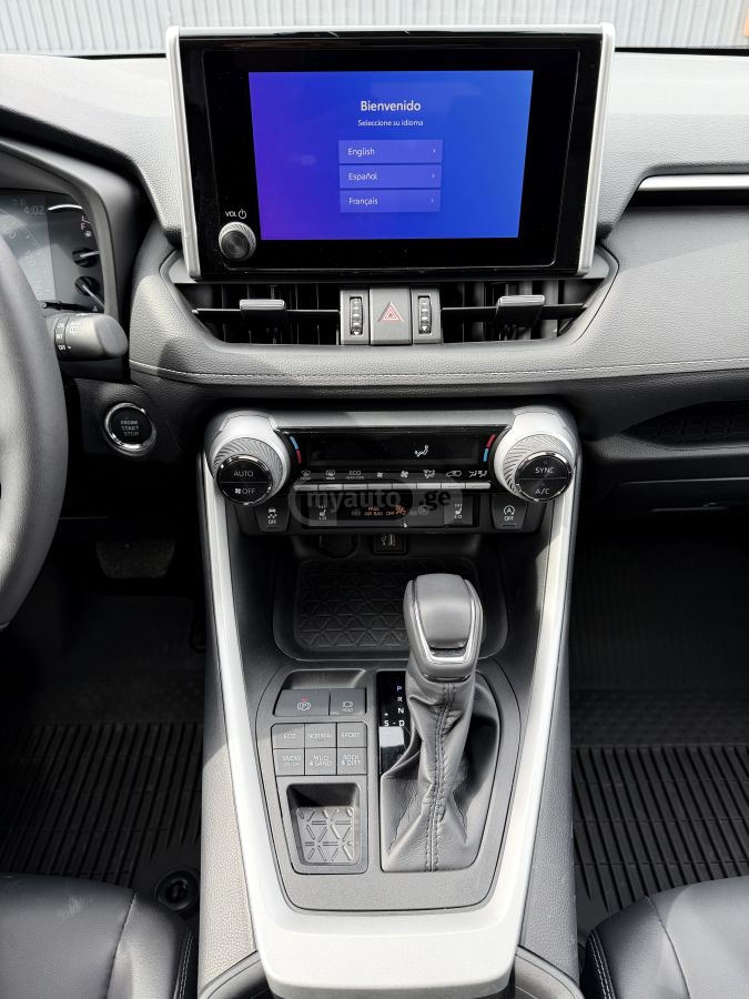 Toyota XLE Premium 4dr All Wheel Driv — миниатюра 9