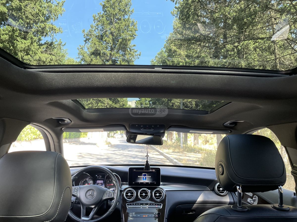 Mercedes-Benz GLC 300 - фото 6