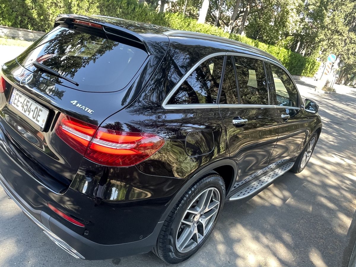 Mercedes-Benz GLC 300 - фото 9
