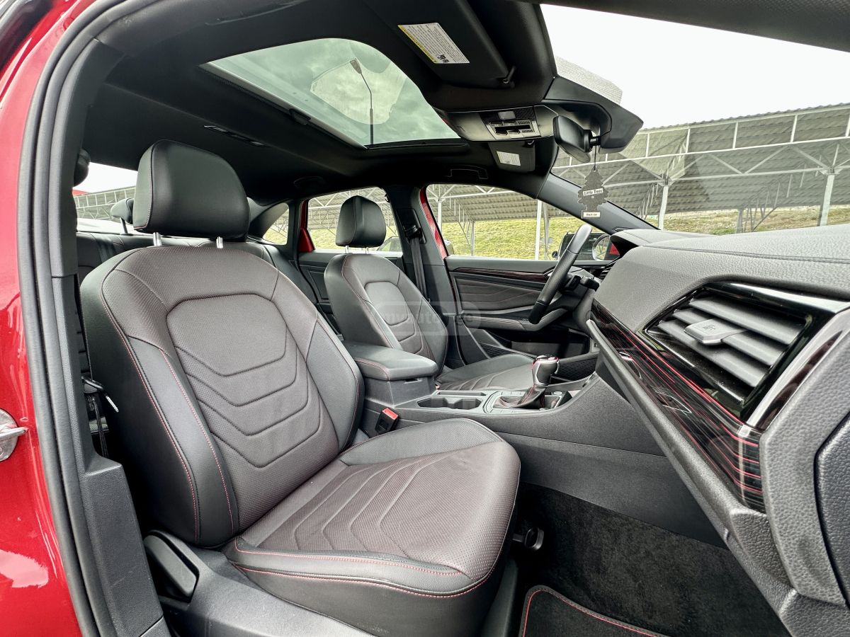 Volkswagen Jetta 2022 — миниатюра 9