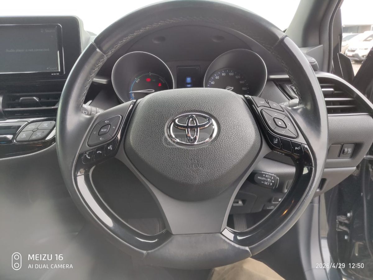 Toyota CHR - фото 11