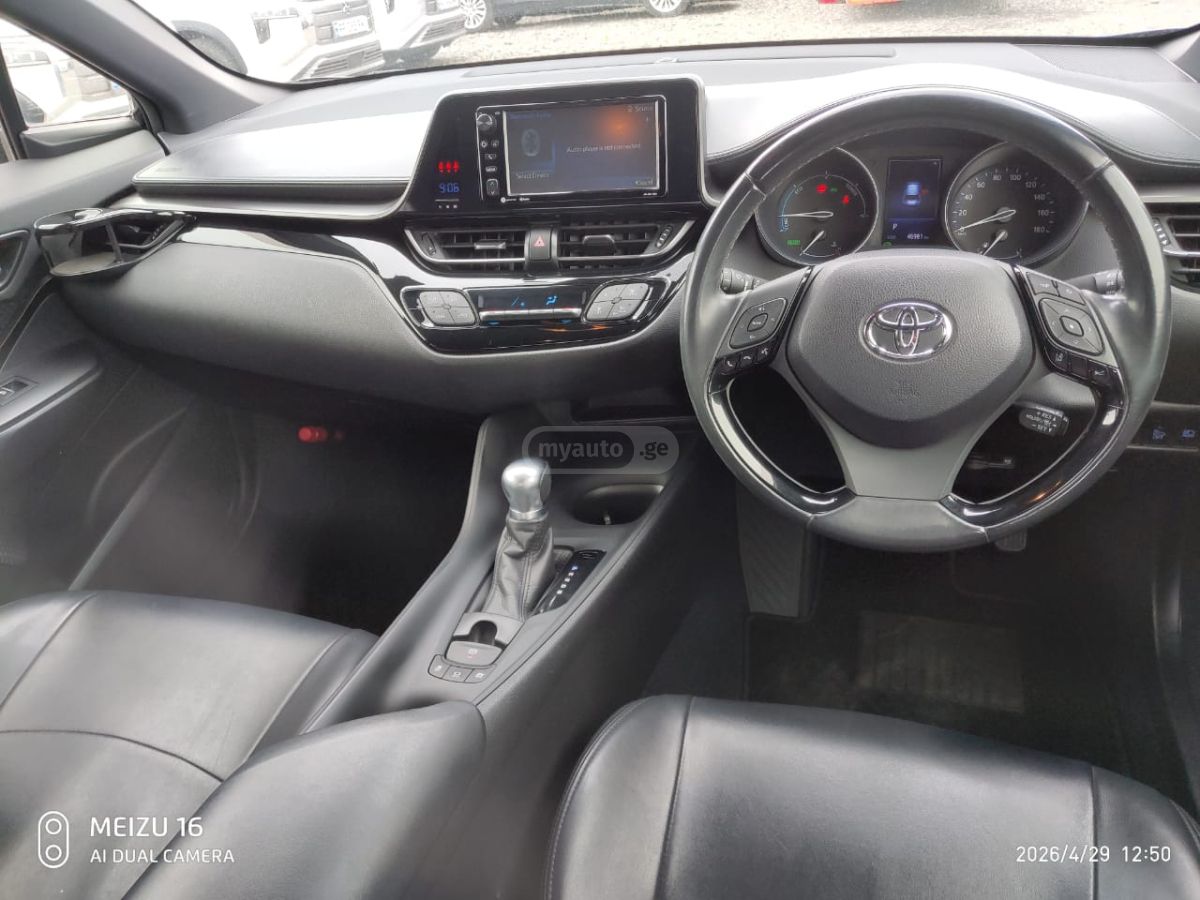 Toyota CHR - фото 5