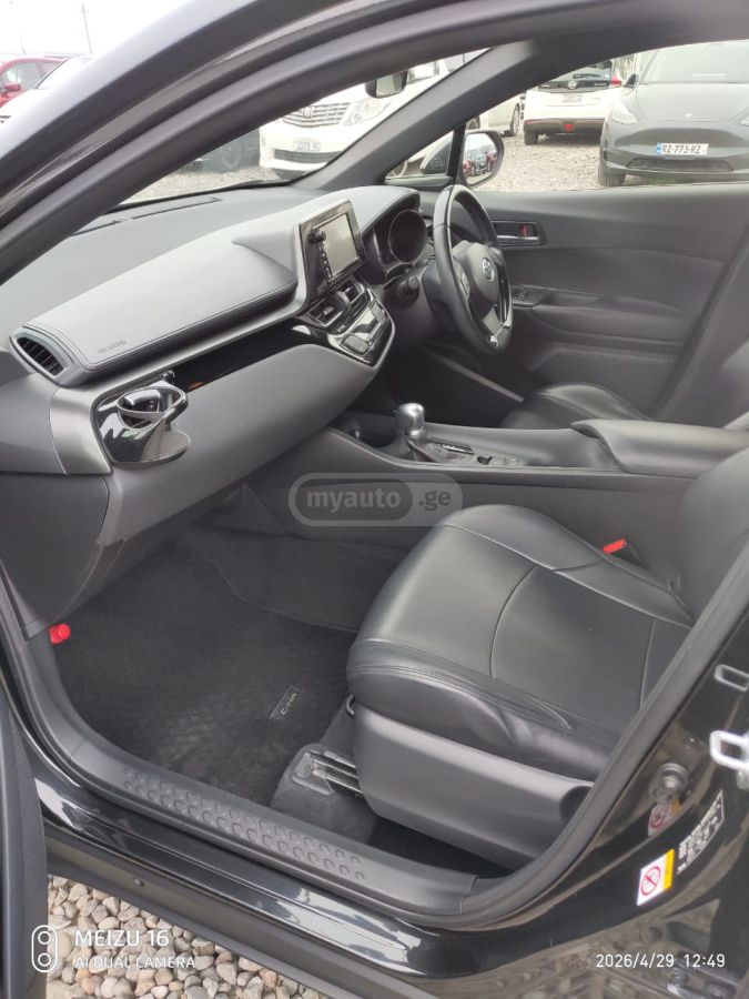 Toyota CHR - фото 9