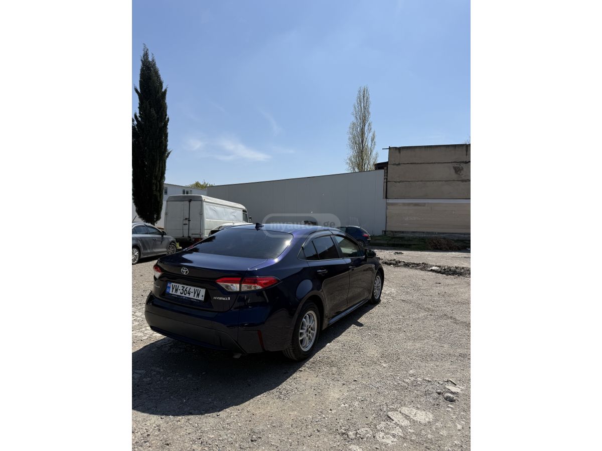 Toyota Corolla - фото 4