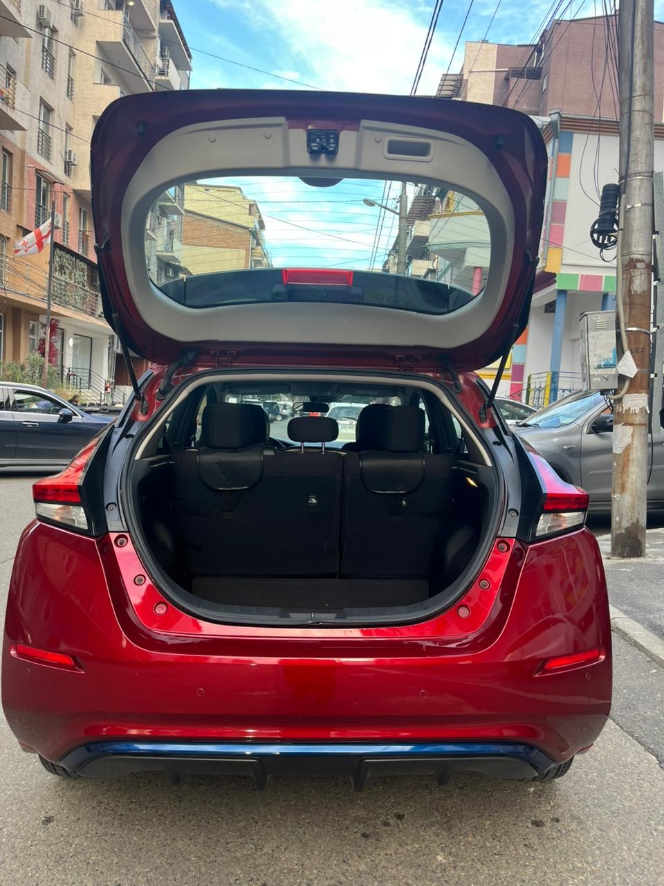 Nissan Leaf - фото 7