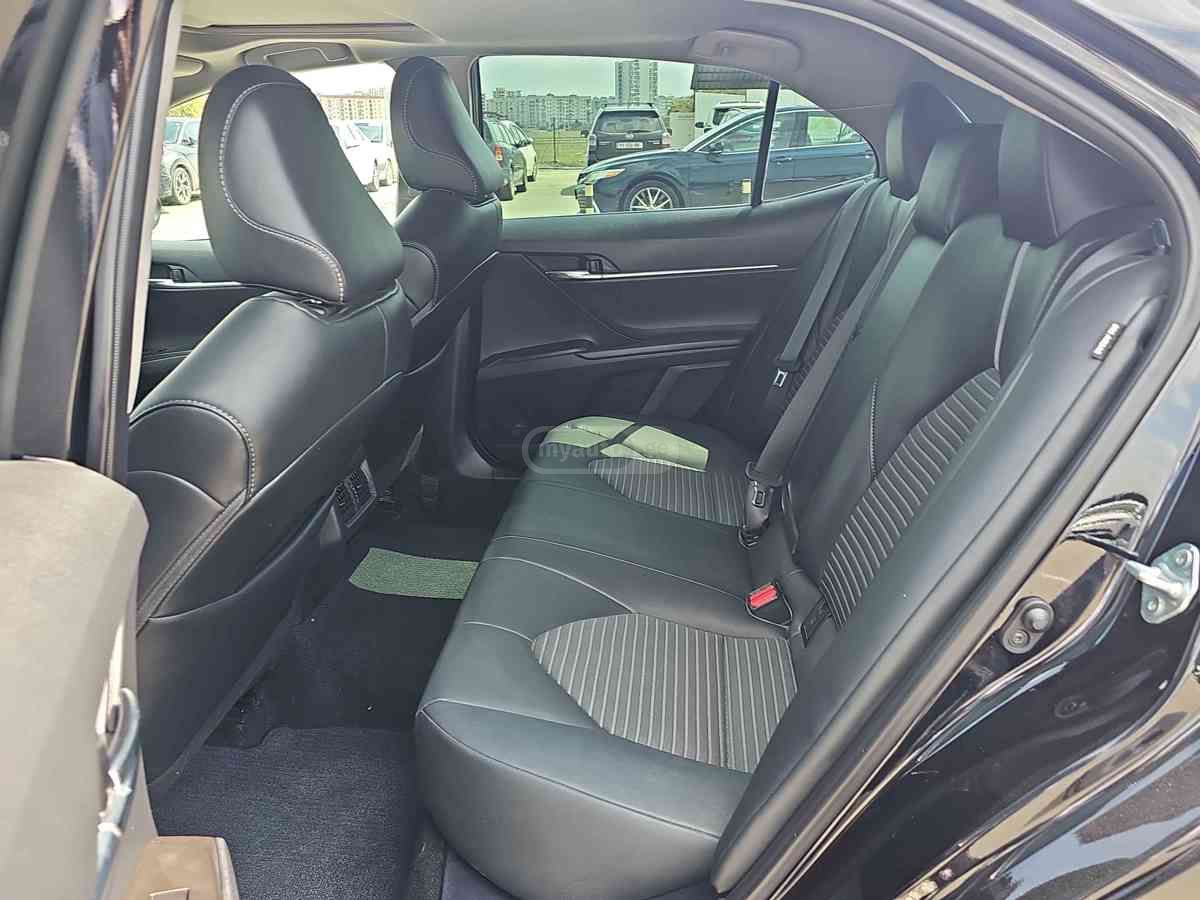 Toyota Toyota Camry — миниатюра 7