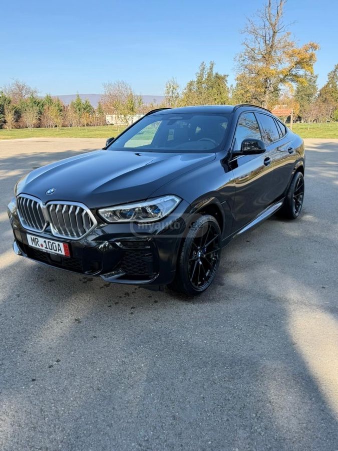 BMW X6 - фото 2