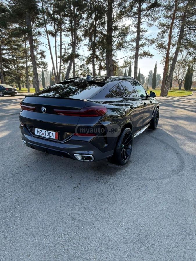 BMW X6 - фото 4