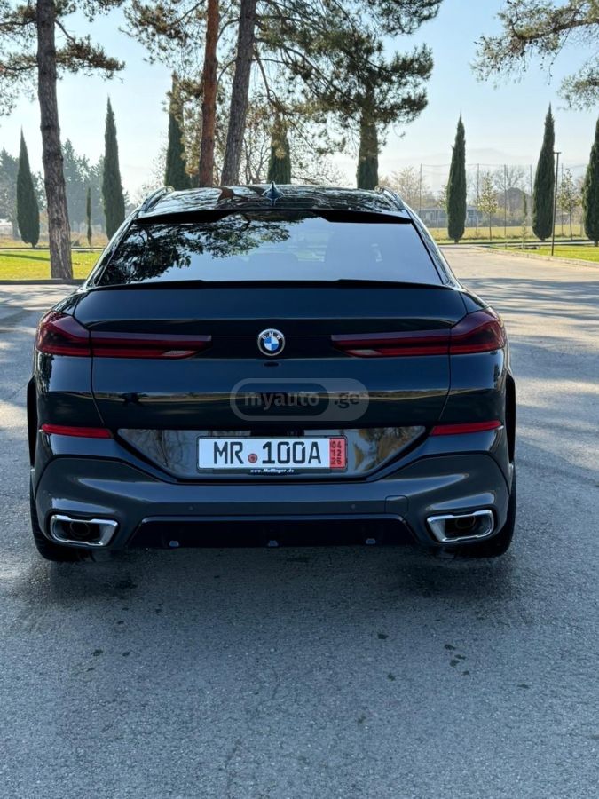BMW X6 - фото 6