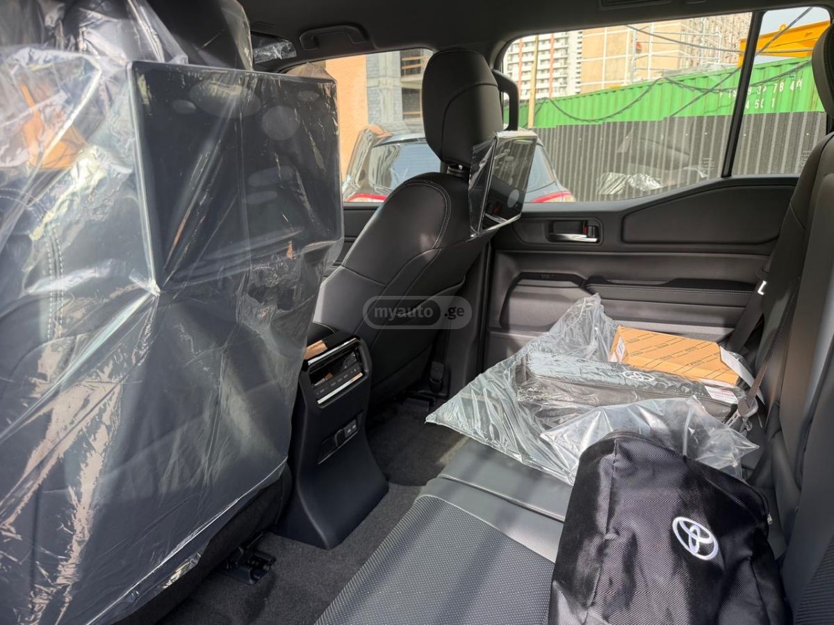 Toyota Land Cruiser Prado - фото 15