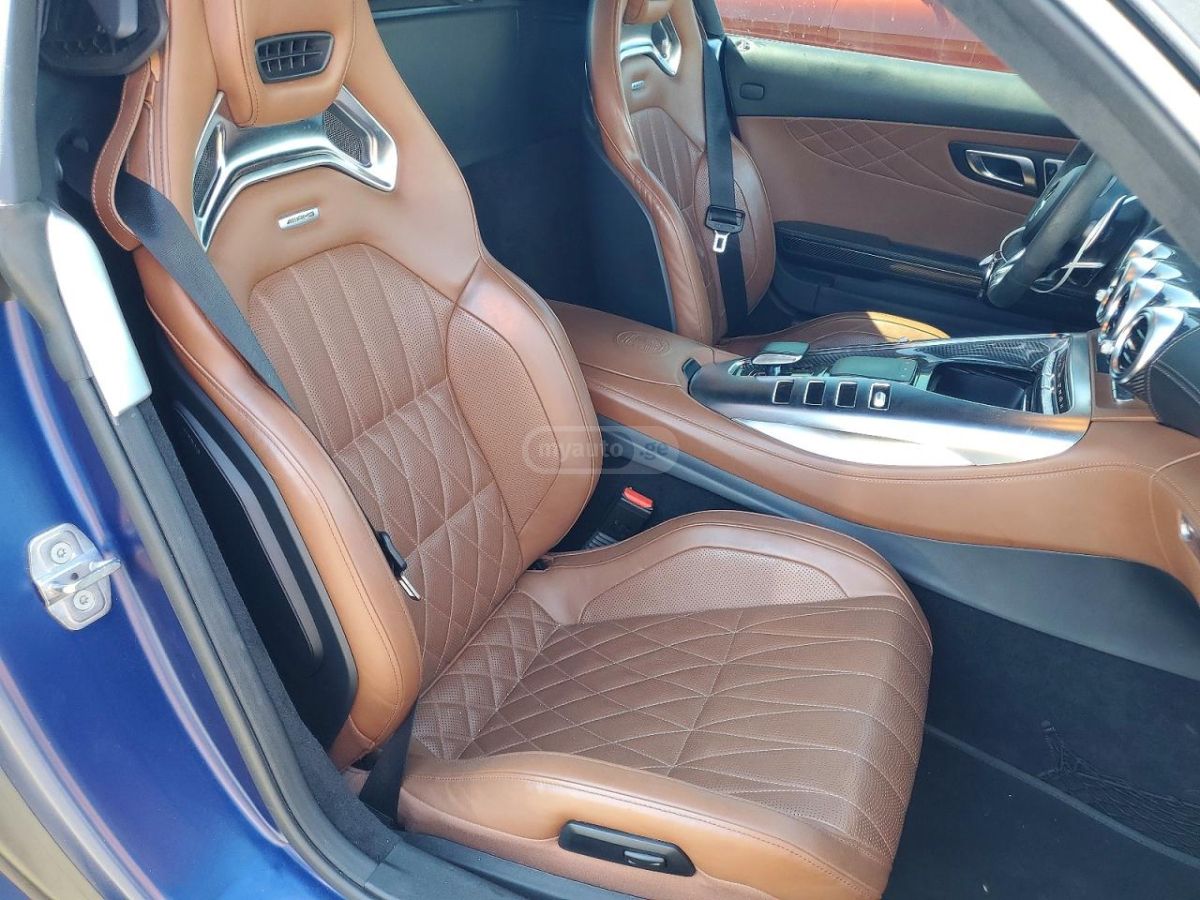 Mercedes-Benz C AMG GT Coupe Automatic — миниатюра 10