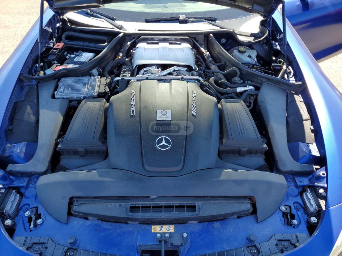 Mercedes-Benz C AMG GT Coupe Automatic — миниатюра 11