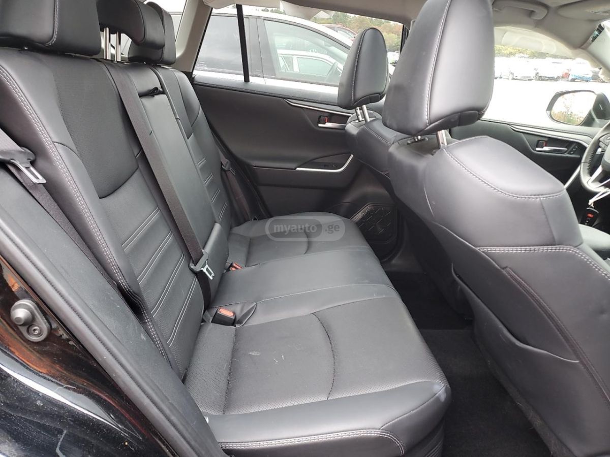 Toyota RAV 4 - фото 11