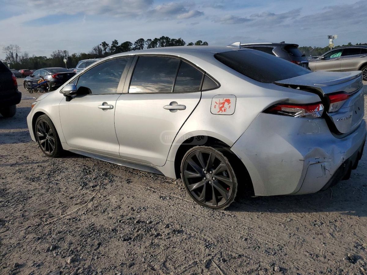 Toyota Corolla - фото 4