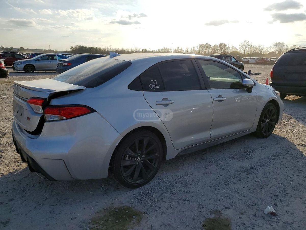 Toyota Corolla - фото 5