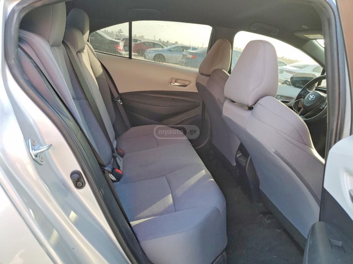 Toyota Corolla - фото 8