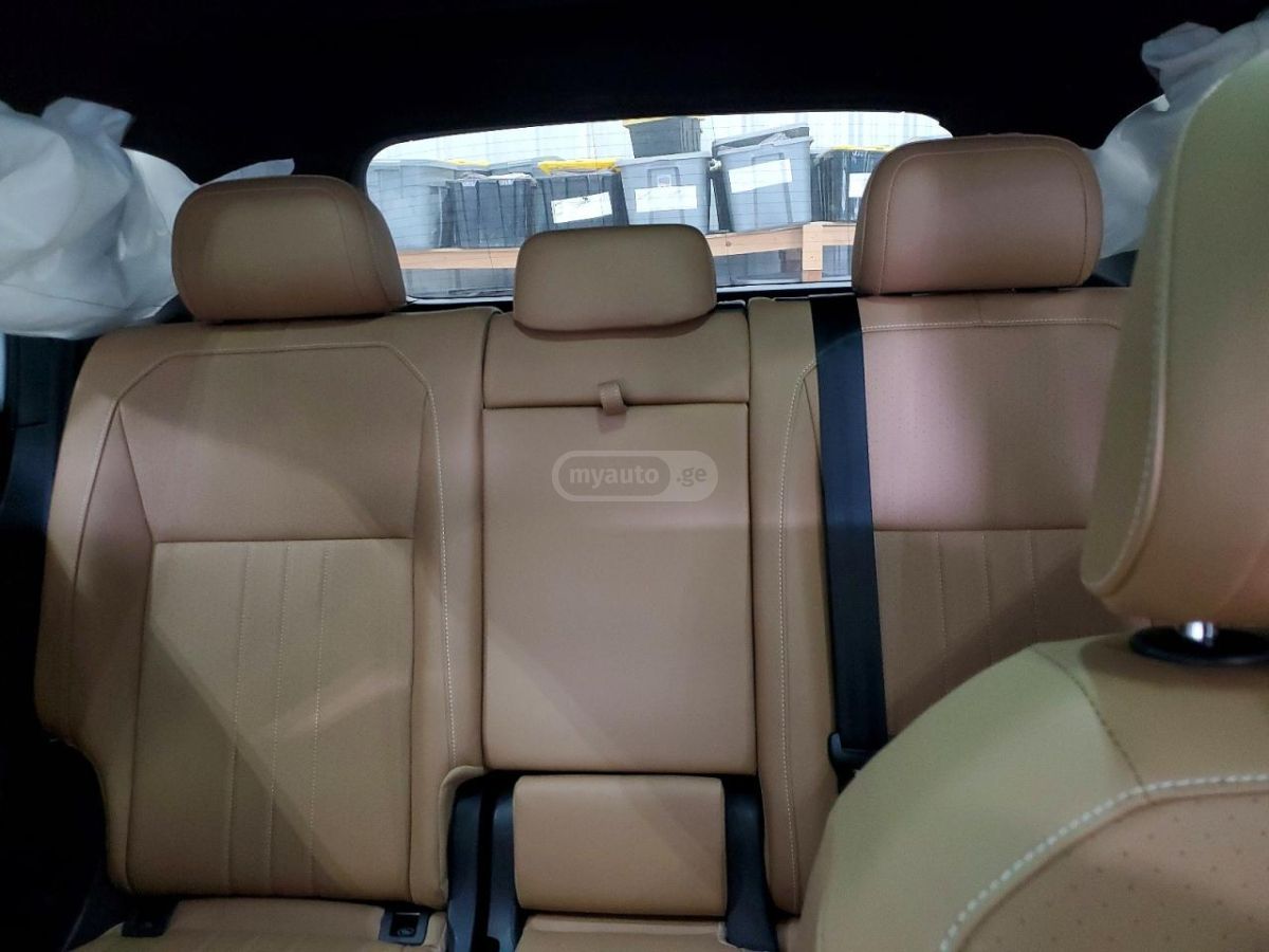 Volkswagen SE R-LINE BLACK — миниатюра 10