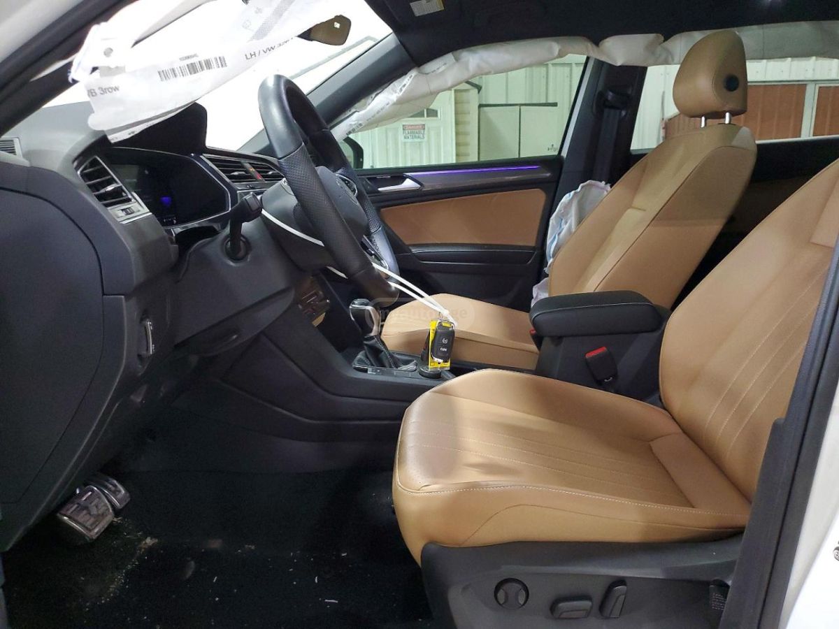 Volkswagen SE R-LINE BLACK — миниатюра 7