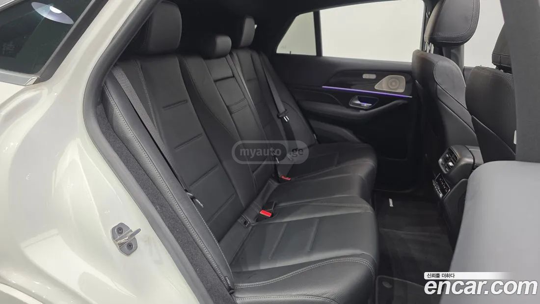 Mercedes-Benz GLE 580 - фото 12