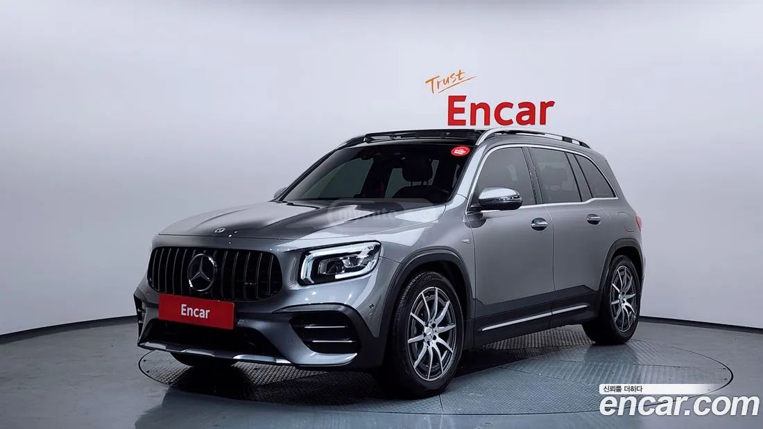 Mercedes-Benz GLB 35 AMG - фото 1