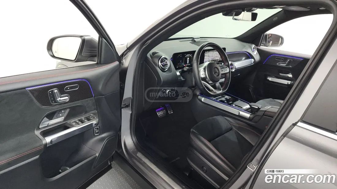 Mercedes-Benz GLB 35 AMG - фото 10