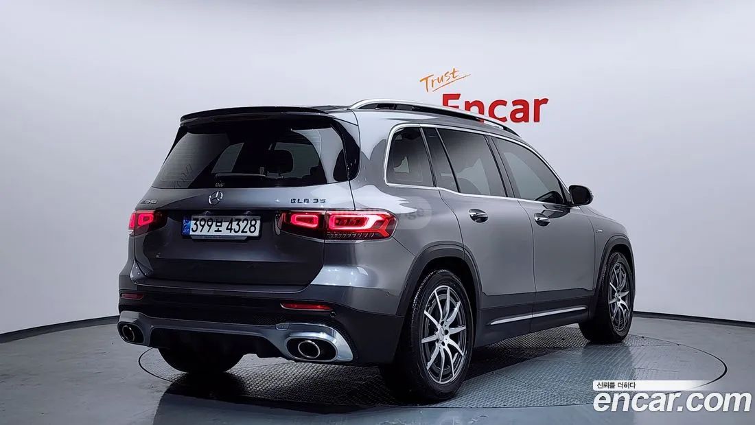 Mercedes-Benz GLB 35 AMG - фото 2