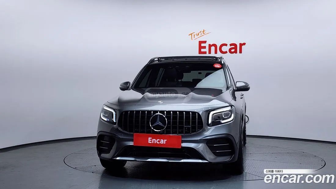 Mercedes-Benz GLB 35 AMG - фото 3