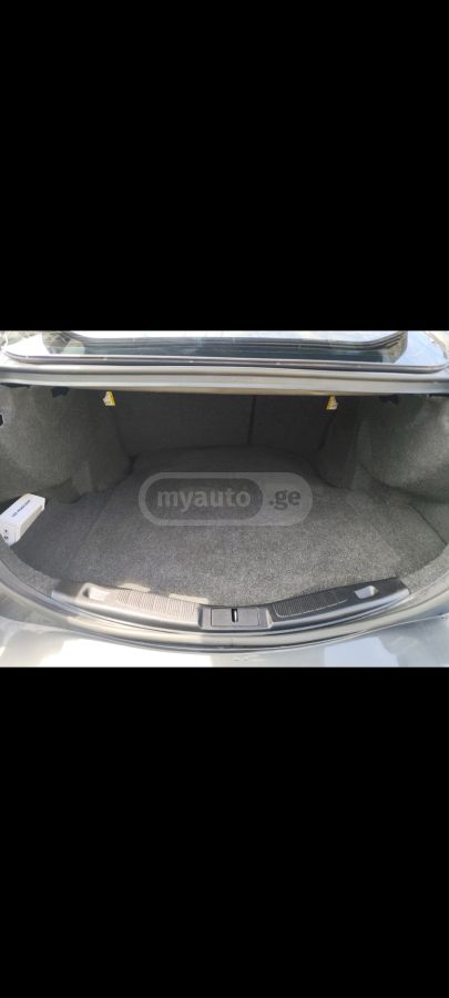 Ford Fusion - фото 9