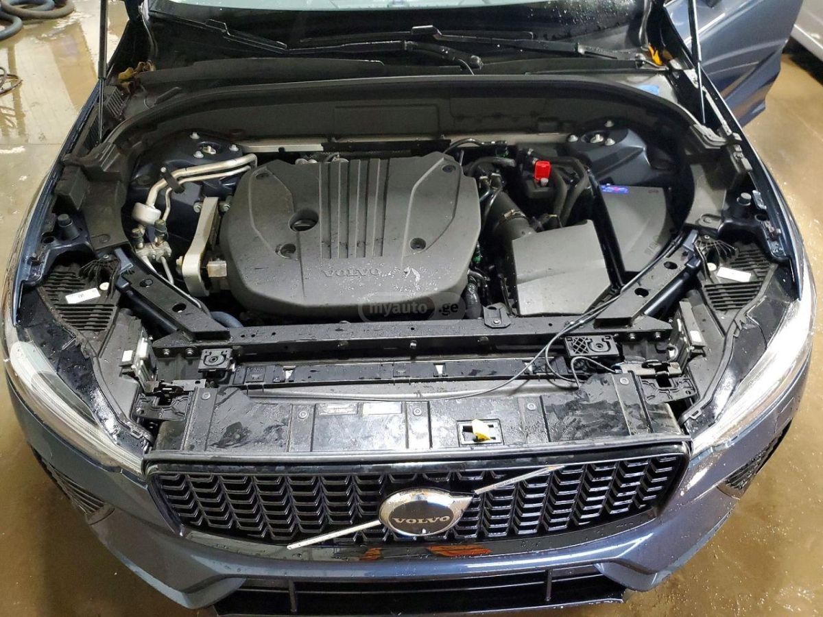 Volvo XC 60 Ultra 2025 — миниатюра 11