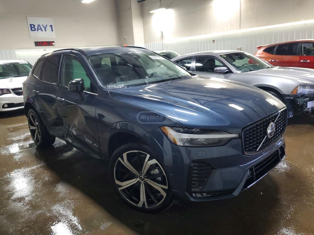 Volvo XC 60 Ultra 2025 — миниатюра 4