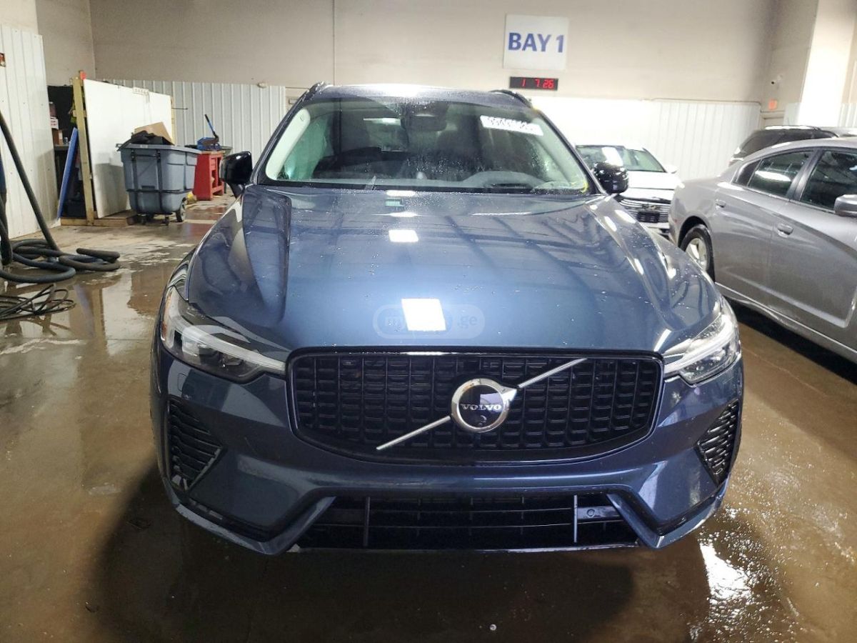 Volvo XC 60 Ultra 2025 — миниатюра 5