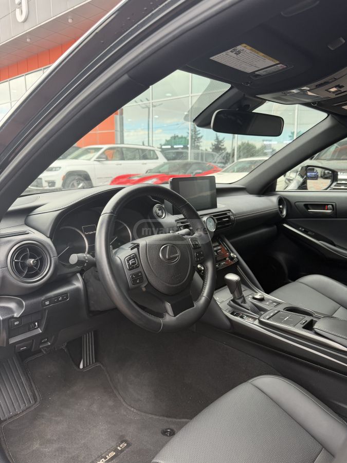 Lexus IS 300 2023 — миниатюра 5
