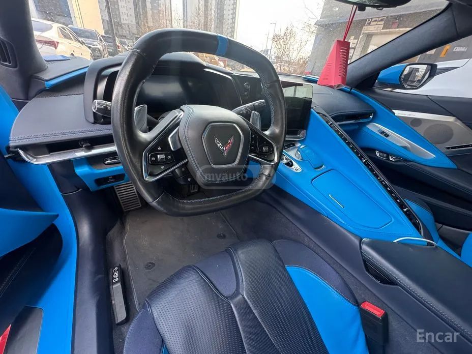 Chevrolet Stingray 2dr Convertible Autom — миниатюра 6