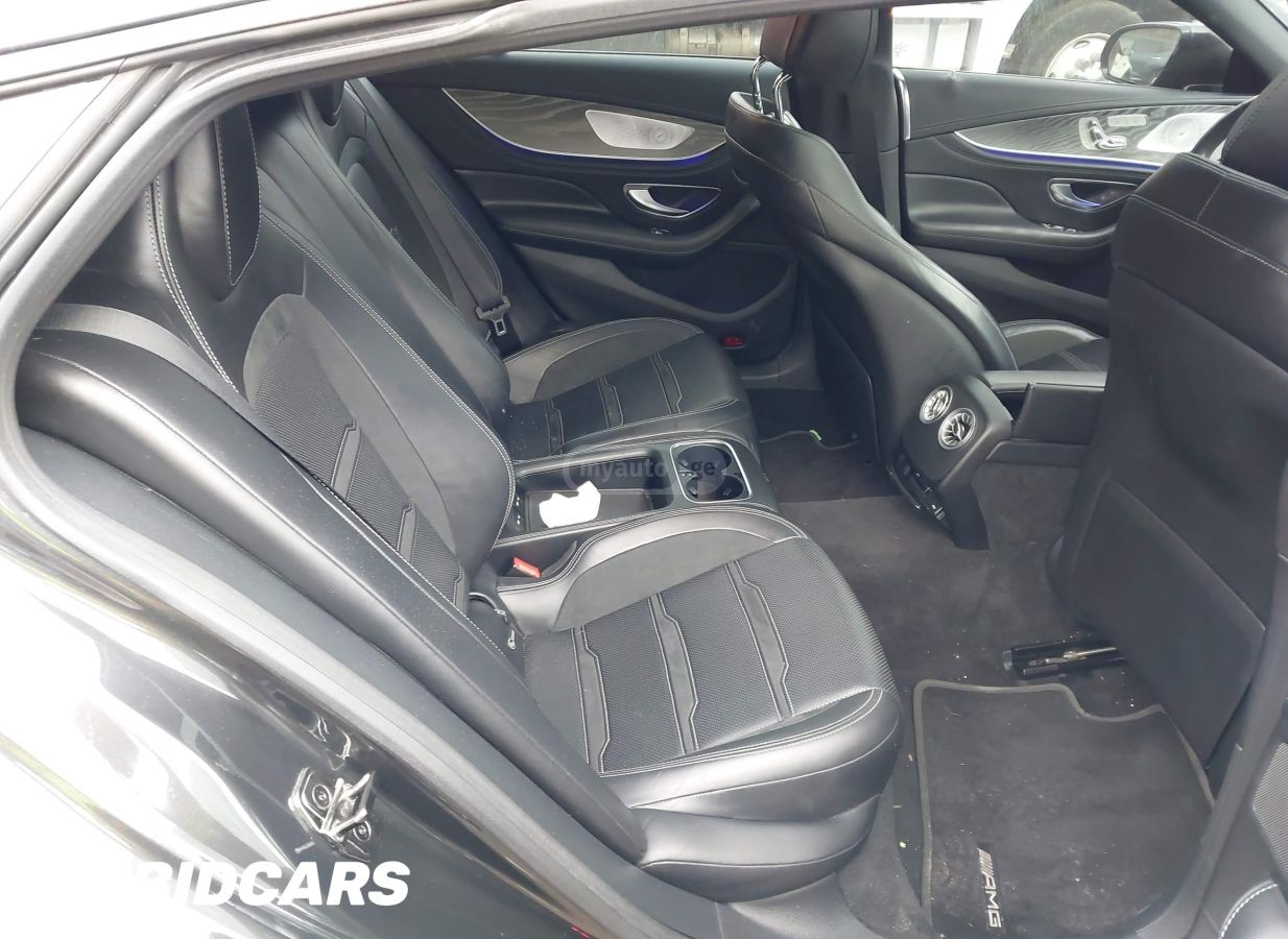 Mercedes-Benz AMG GT 53 - фото 10