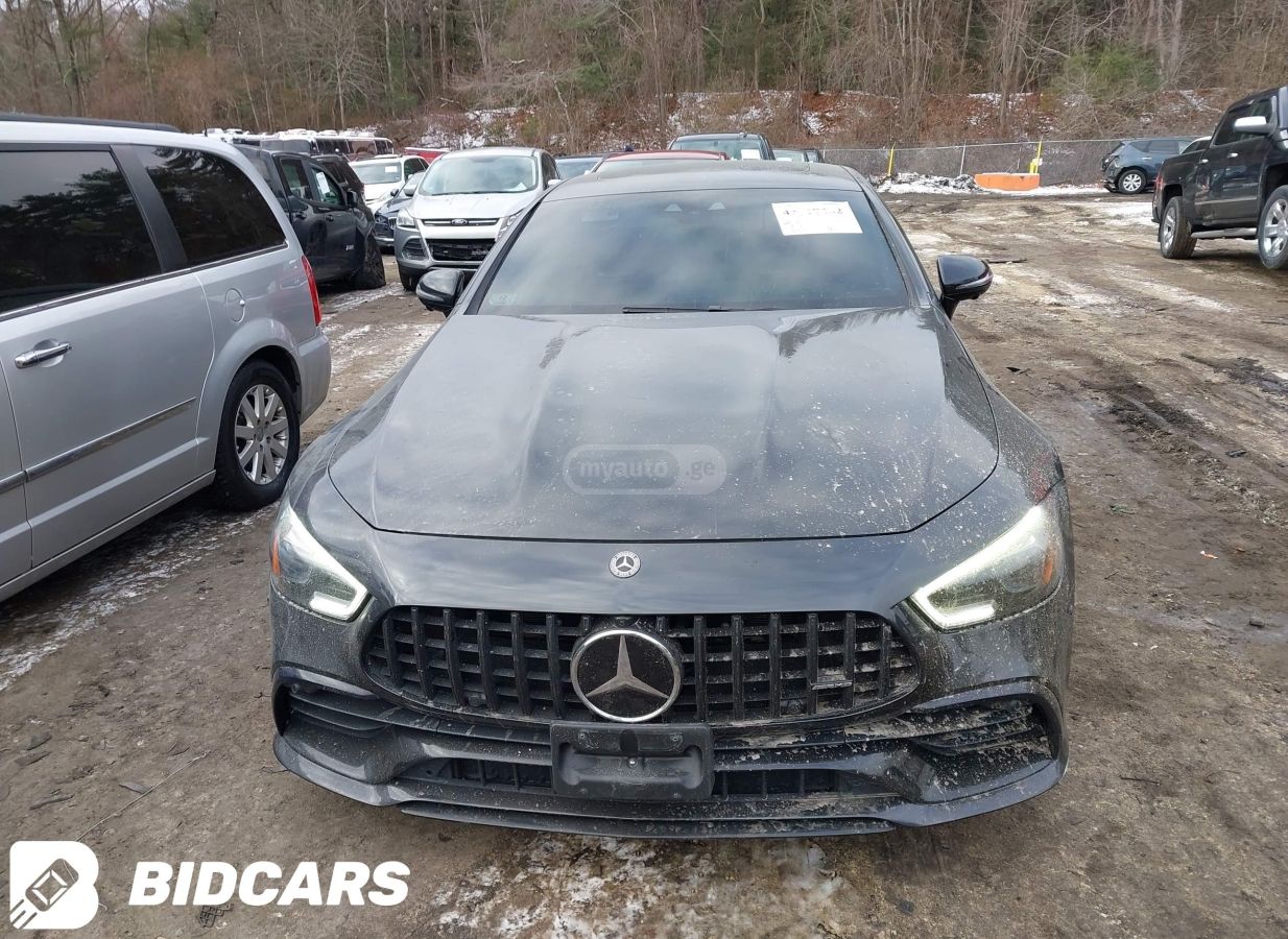 Mercedes-Benz AMG GT 53 - фото 3