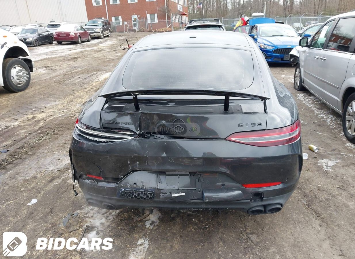 Mercedes-Benz AMG GT 53 - фото 6