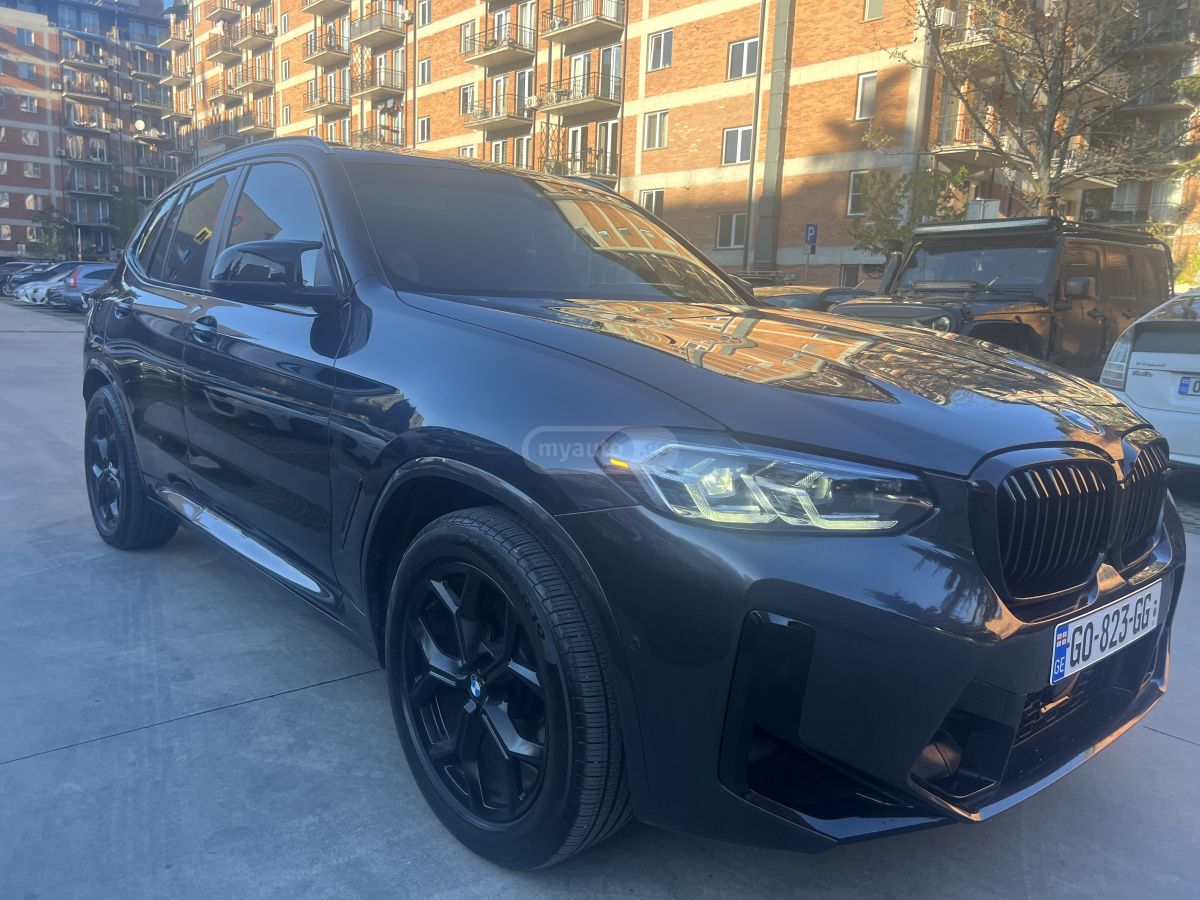 BMW X3 - фото 1