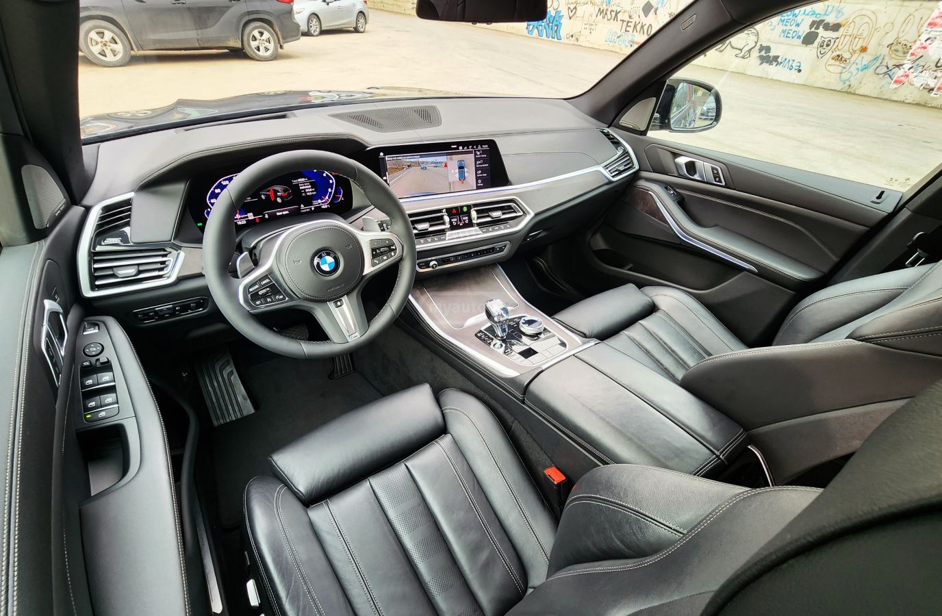 BMW xDrive40i 4dr All-Wheel Drive — миниатюра 13