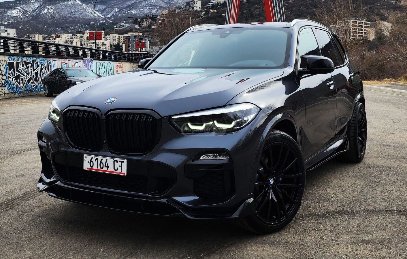 BMW xDrive40i 4dr All-Wheel Drive — миниатюра 2