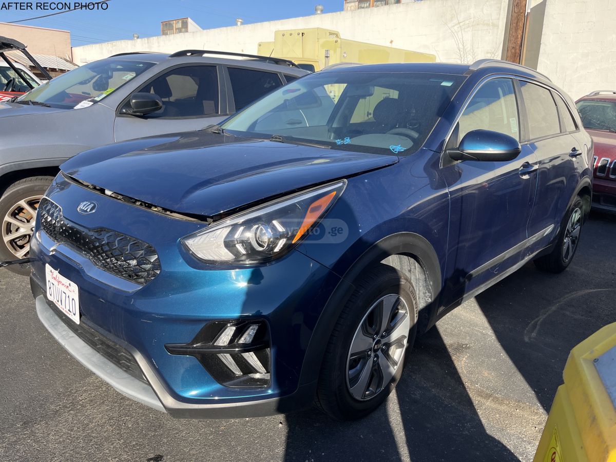 Kia Niro - фото 1