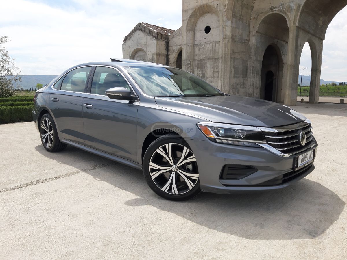 Volkswagen Passat - фото 1