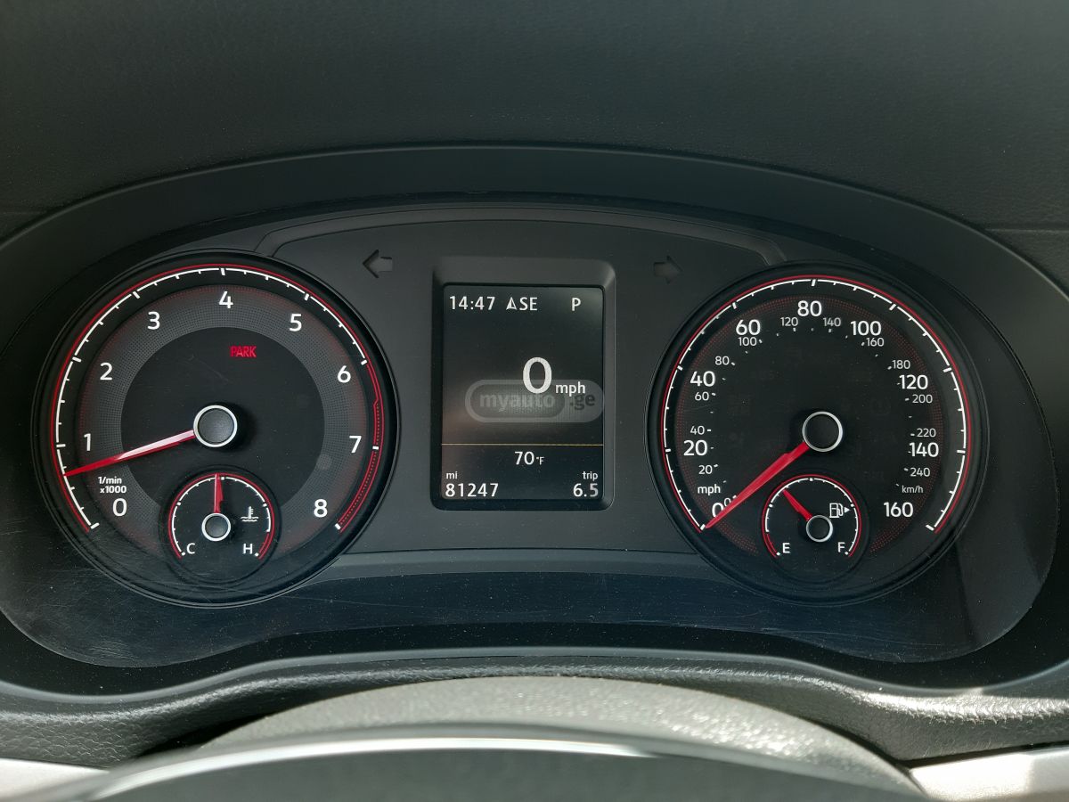 Volkswagen Passat - фото 10