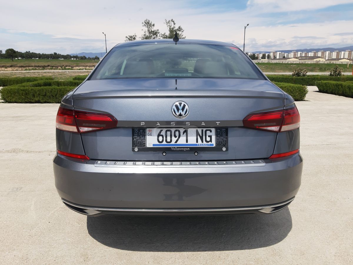 Volkswagen Passat - фото 5