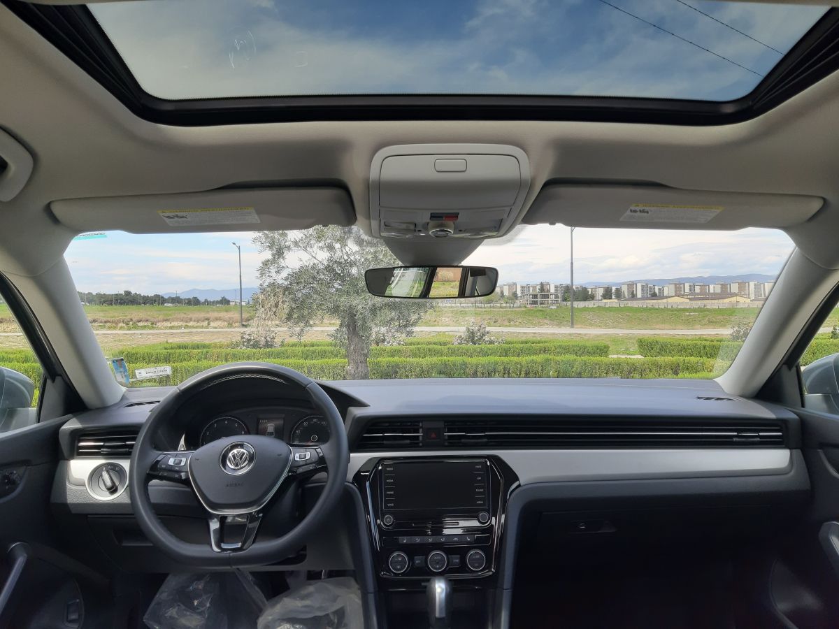 Volkswagen Passat - фото 7