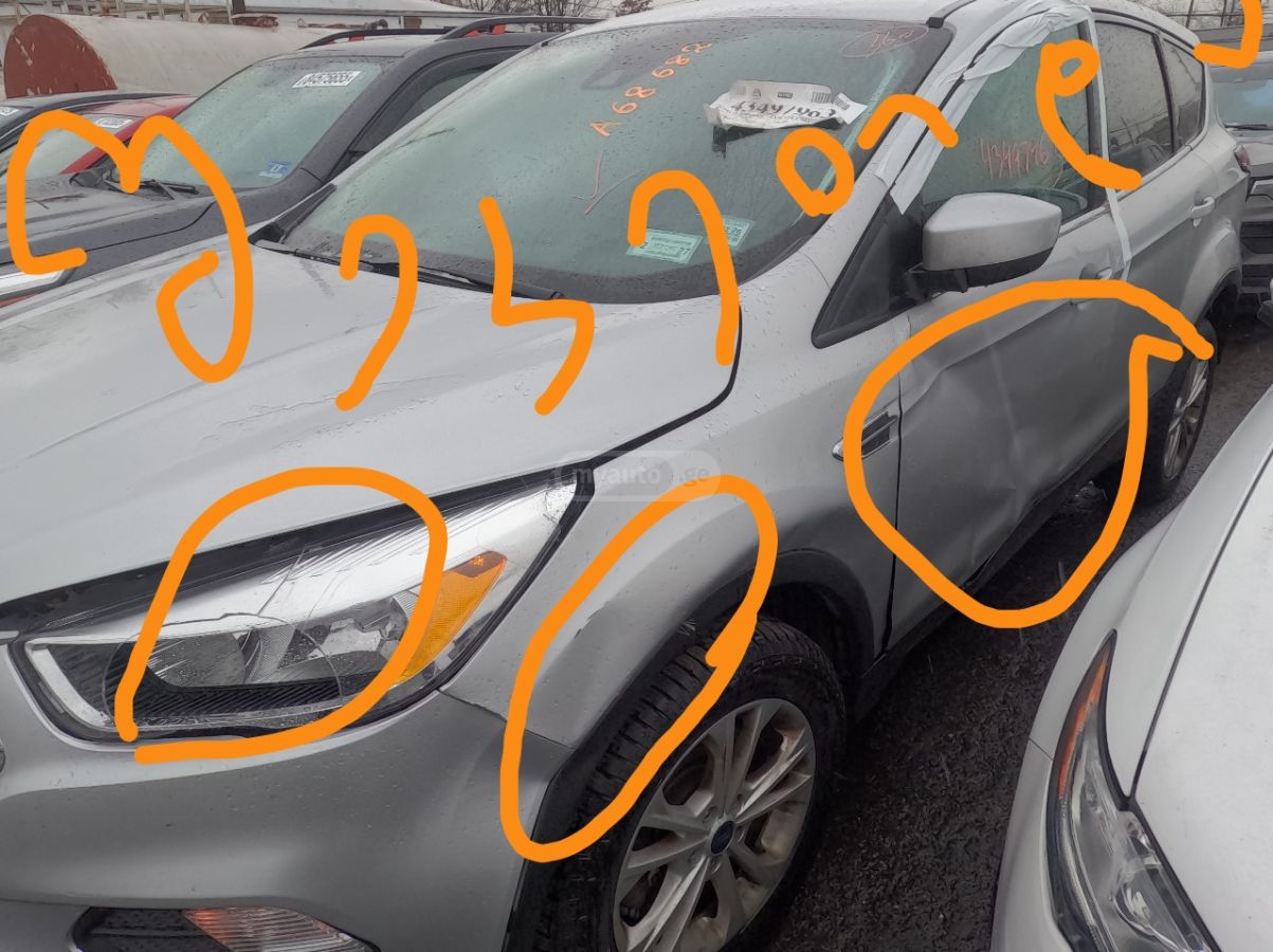 Ford Escape - фото 13