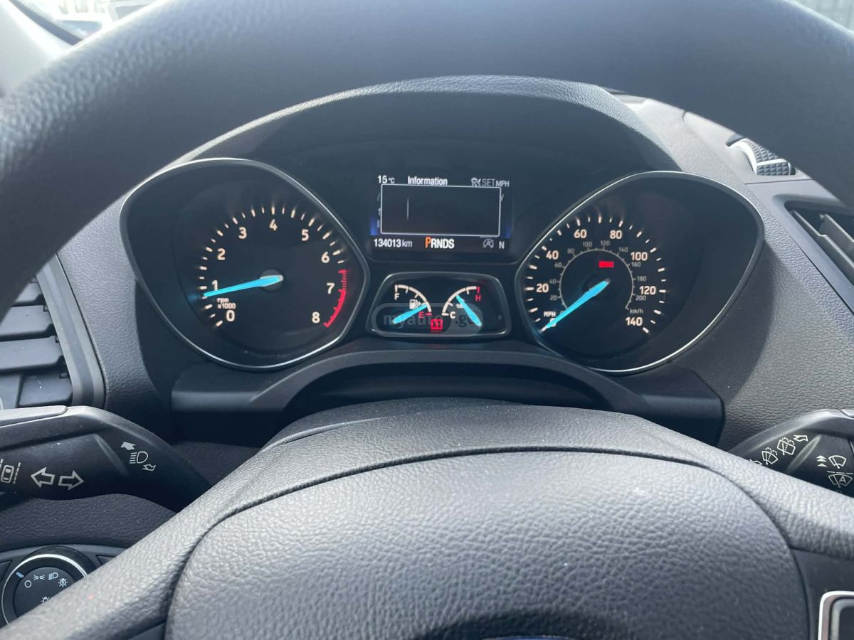 Ford Escape - фото 9